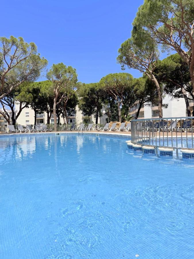 Rentalmar Blue Beach & Pool Salou Ngoại thất bức ảnh