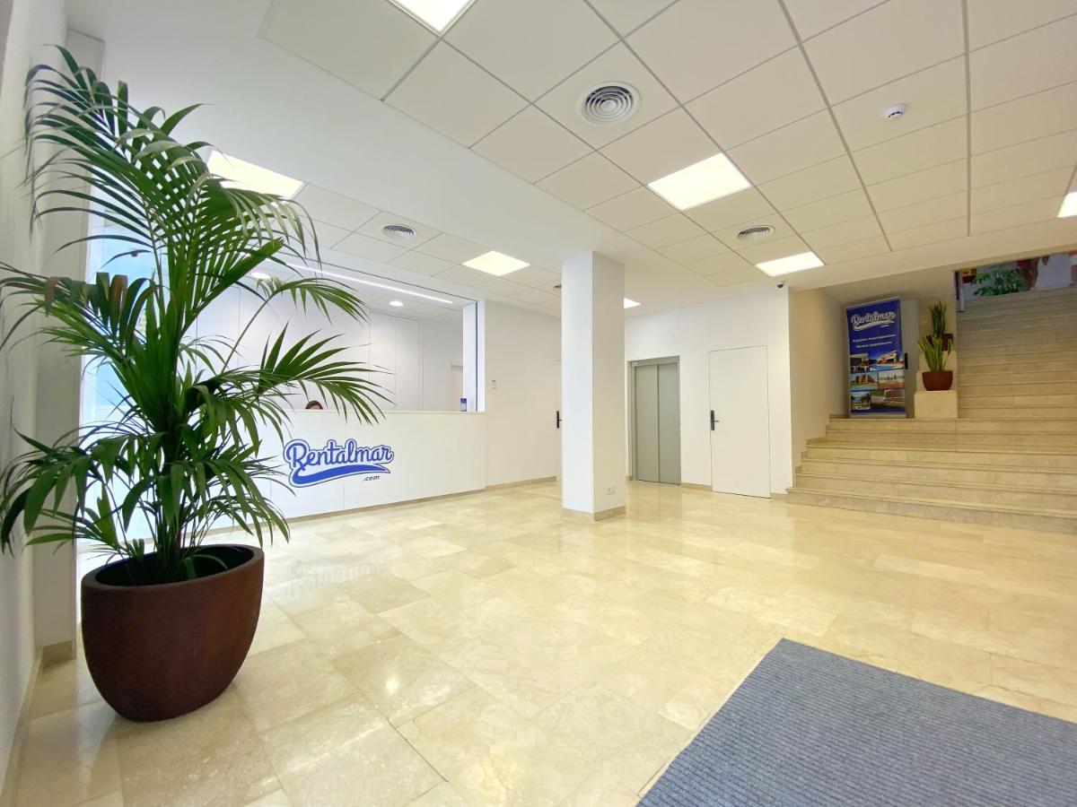 Rentalmar Blue Beach & Pool Salou Ngoại thất bức ảnh