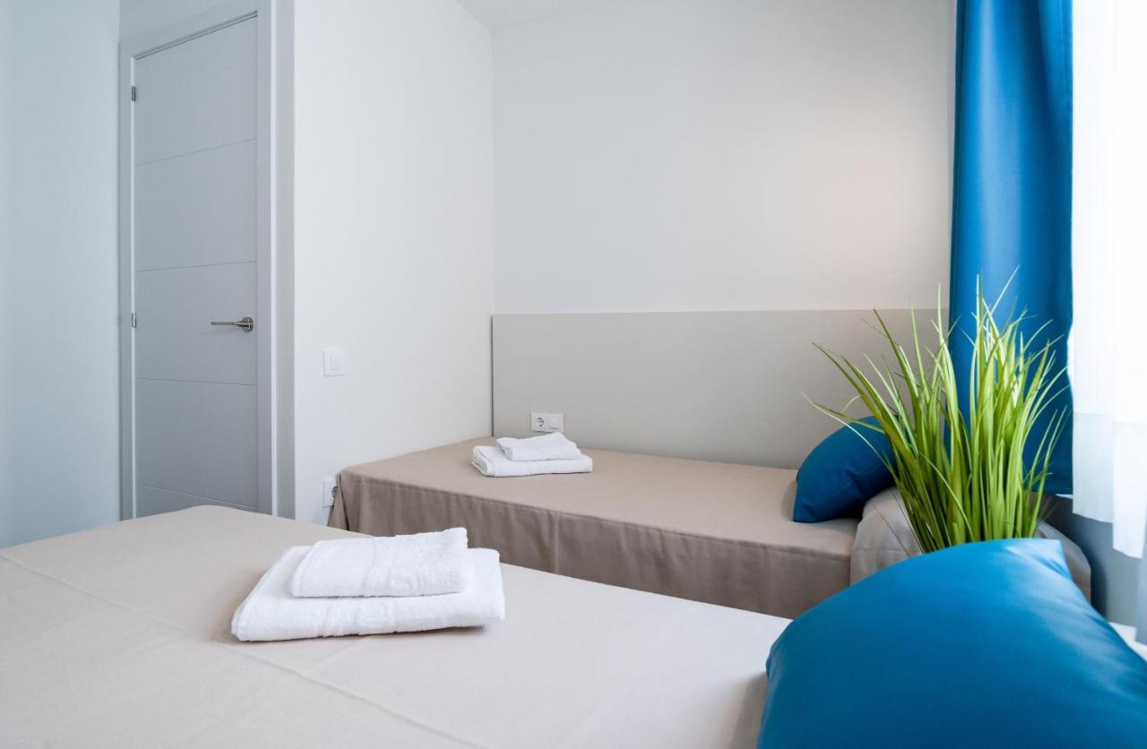 Rentalmar Blue Beach & Pool Salou Phòng bức ảnh